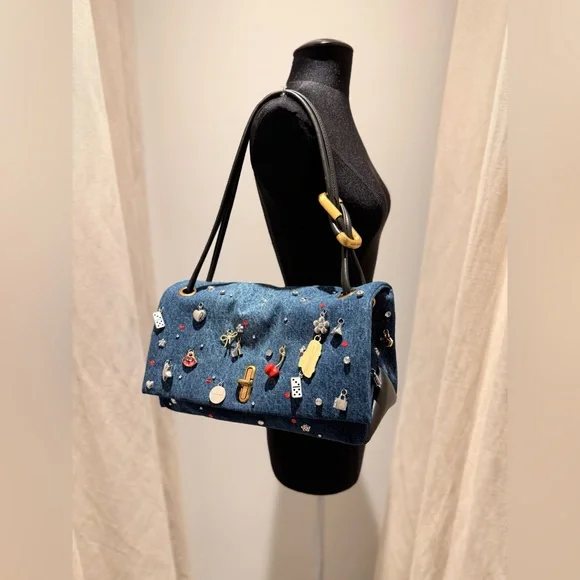 NWT Marc Jacobs the trinket charm denim large dual bag - Picture 8 of 8
